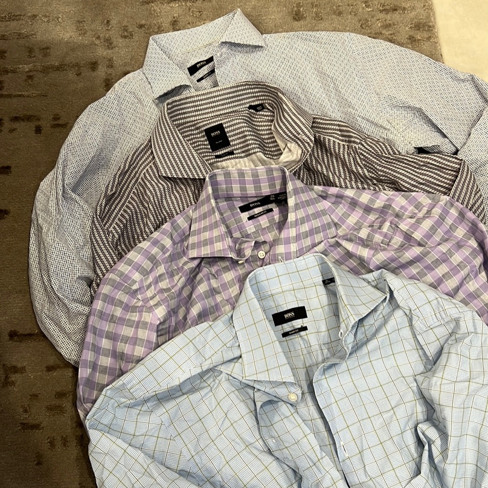 LOT of 4 BOSS men’s dress shirts